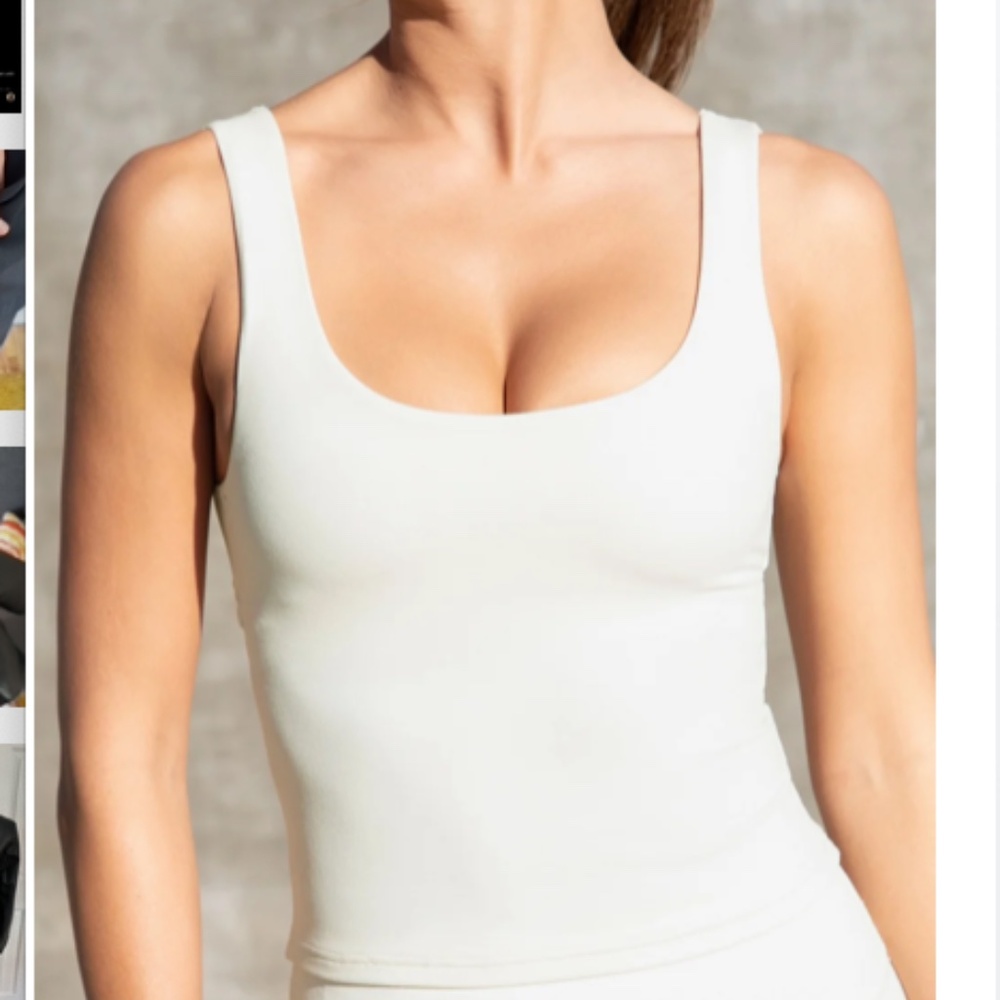 FABLETICS Oasis Twist Built-In Bra Tank